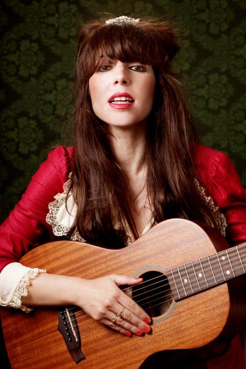 © Claes Gellerbrink, photographs can't be used without permission. Araceli and Claes Chest Fever session, Barcelona 29-04-2012