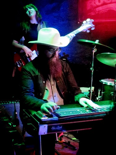 Aaron Goldstein Pedal steel, Daniel Romano Sala Rocksound Barcelona 30 Sep 2014, © Claes Gellerbrink
